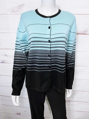 Cárdigan Dressbarn para mujer talla M con botones a rayas manga larga Foto 1 de 4