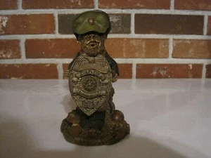 1989 TOM CLARK GNOME PADDY POLICE CAIRN RIDGE ITEM # 5075 - Picture 1 of 12