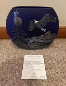 Fenton “Freedom Soars” Vase Connoisseur Collection 2006 #571/950 - Picture 1 of 6