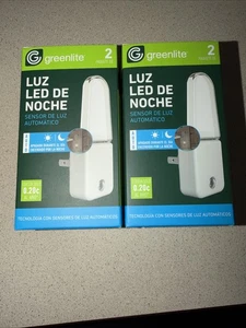 Greenlite / LED Nitelite / Built In Dusk To Dawn Sensor / 2 Pack / Nightlight - Picture 1 of 3