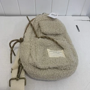 American Eagle Sherpa Sling/Umhängetasche Neu mit Etikett - Bild 1 von 10