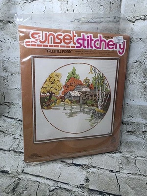 Винтажный комплект для вышивки крестом Sunset Designs 2473 осенняя мельница пруд 16x16 - Изображение 1 из 4