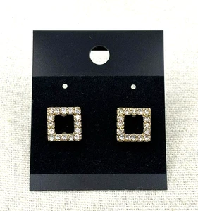 Orecchini a perno ritaglio scatola quadrata cornice pavè cristallo strass tono oro - Foto 1 di 20
