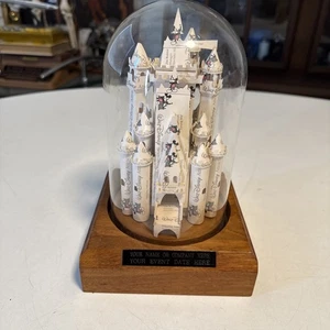 OOAK Cinderella Castle MADE OF WALT DISNEY Visitenkarten - Bild 1 von 15
