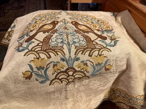 Wesley Mancini PANNELLO TESSUTO FLOREALE E UCCELLINI 28" X 30" - Foto 1 di 3