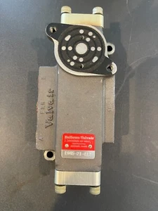 Schrader Bellows L4852360253 / K058-046 - Picture 1 of 4