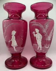 VINTAGE ART GLASS VASE CRANBERRY MARY GREGORY ENAMELED BOY GIRL PAIR BOHEMIAN - Picture 1 of 13