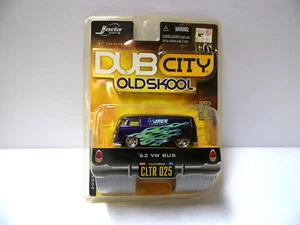 Jada Dub City Oldskool- '62 VW Bus- B 33 - Picture 1 of 3
