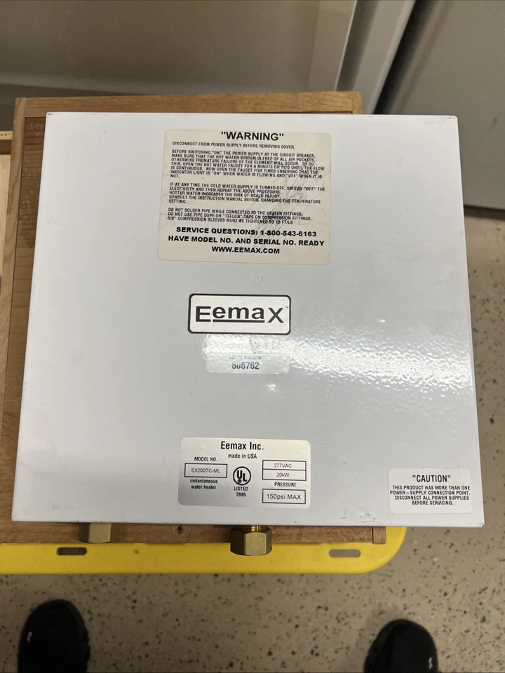 Eemax 200 TC-ML 277VAC 20千瓦无水箱热水器 — 第 1/4 张图片
