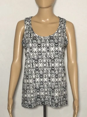 Regata feminina Bobbie Brooks para dormir preta branca feita nos EUA tamanho GG - Imagem 1 de 4