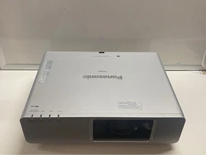 Panasonic PT-FW300 WXGA, LCD-Projektor, 3500 Lumen - Bild 1 von 4