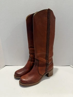 Botas femininas vintage anos 60 anos 70 Frye Campus trançadas etiqueta preta feitas à mão tamanho 8,5 B - Imagem 1 de 4