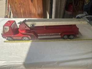 Vintage Byline Aerial Hook-n-ladder Metal Fire truck - Picture 1 of 12