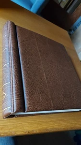 Berlin 1948-90 postfr. im Leuchtturm-VD-Album-Marken ab 1955 komplett / Vb - Bild 1 von 10