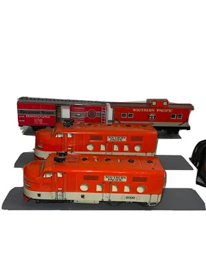 Caja de vías de carga diésel Marx Vintage Posguerra No.9500 SP 6000 Southern Pacific Foto 1 de 4