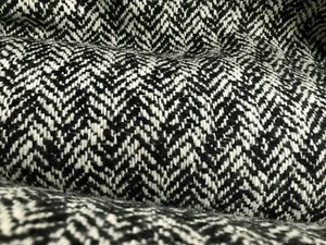 New High Class Heavy Off White Black Herringbone Wool Boucle Fabric 59" 151 cm - Picture 1 of 9