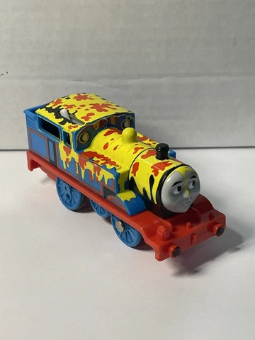 Thomas Friends Trackmaster Makes a Mess WORKS Paint Splattered Hit Toy Motorized Cover