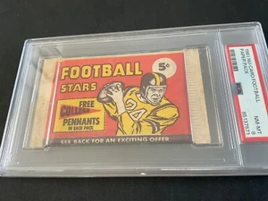 1961 NU-CARD FOOTBALL PAPER PACK PSA 8 NMMT - Picture 1 of 10