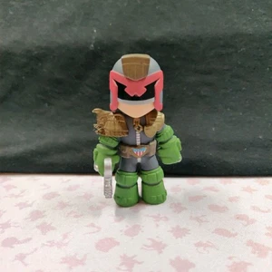 FUNKO! Mystery Minis *JUDGE DREDD* Figure - Science Fiction Series #1 - Picture 1 of 4