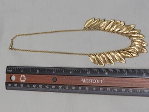 Vintage Napier Gold Tone Metal Leaf Necklace - Picture 1 of 3