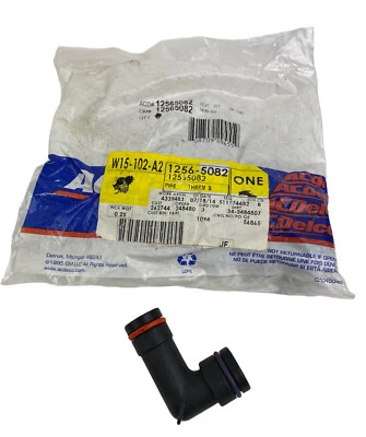 Tubo de refrigerante de derivación térmica inferior original ACDelco GM OEM 12565082 Foto 1 de 2