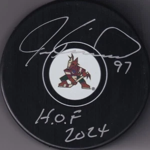 BECKETT JEREMY ROENICK "HOF 2024" SIGNED ARIZONA COYOTES HOCKEY PUCK 1W805439 - Picture 1 of 3