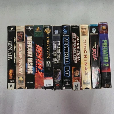 11 VHS Lot Classic 90s VHS Action Movies Predator Speed Con Air - Image 1 of 4