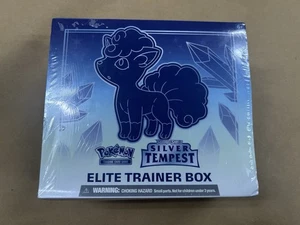 Pokémon TCG Schwert und Schild Silberner Sturm Elite Trainer Box Sealed - Bild 1 von 3