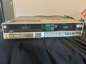 Vintage Sony SL-T50ME Betamax Video Cassette Recorder Rare European Model #4 - Bild 1 von 7
