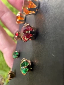 VTG PIERCED EARRINGS 4 SETS Orange, Ruby, Green, Amber Plus Silver Tone Dangle - Picture 1 of 10