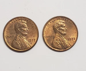 1977 P & D Lincoln Memorial One Cent Set of 2 US Mint Penny - Picture 1 of 2