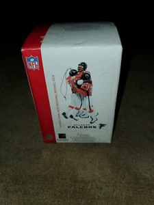 Atlanta Falcons Christmas Tree Holiday Ornament Score Touchdowns Celebration - Picture 1 of 8