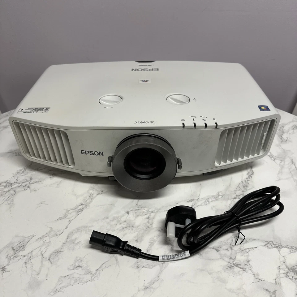 Epson EB-G5950 Data Projector - Image 1 of 4