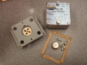 RACINE QUICK CONNECT QCK-02 *NEW OLD STOCK IN BOX* - Picture 1 of 1