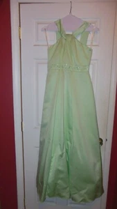 David's Bridal Gown Size 4 Beautiful - Picture 1 of 5