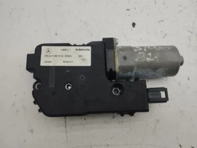 Blocco comando tetto apribile MERCEDES-BENZ E T-Model S213 A2139067003 2.00 26494424 - Immagine 1 di 4