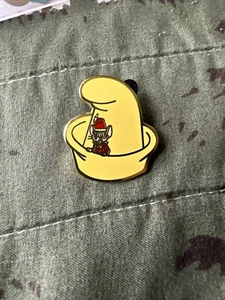 NEW Disney Pin Hat “Dumbo” Timothy Mouse Enamel Brooch - Pin Trading - Picture 1 of 2