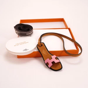 NEU UND VERPACKT authentische Hermes Oran Nano TASCHENANHÄNGER ROSE KONFETTI BIRKIN KELLY SANDALE - Bild 1 von 2