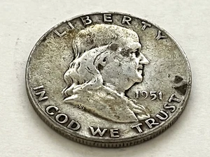 1951-D FRANKLIN SILVER HALF DOLLAR # 4-86 - Picture 1 of 2