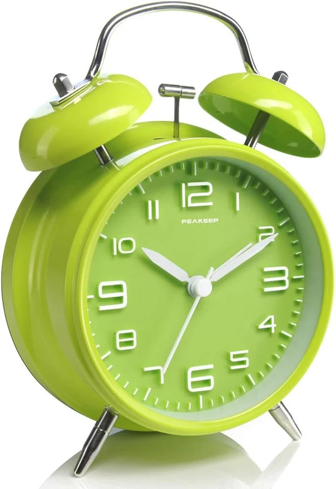 Reloj despertador fuerte de campana doble de 4 pulgadas para durmientes pesados, a batería Old Fas Foto 1 de 4