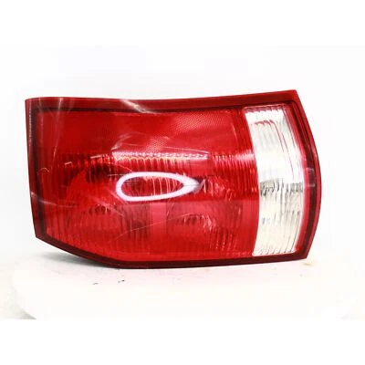 2002 Saturn Vue Right Tail Lamp Part Number- 166-02000AR - Image 1 of 4
