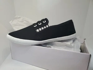 Women's Slip On Shoes Canvas Sneakers Low Top Lace Up Comfy Walking Casual - Picture 1 of 7