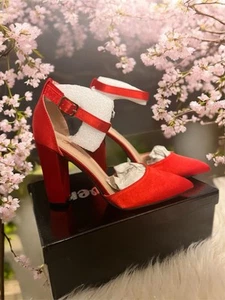 Red Shoes Size 81/2 - Picture 1 of 5