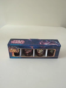 Star Wars Glaswaren 4er Set / 1,5 oz Schnapsgläser Fett, Yoda, Vader, Trooper - Bild 1 von 10