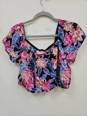 Roxy Floral Crop Top Pink Flowers  Size XL Feels Tropical Beach Surf New W tag  - Image 1 of 4