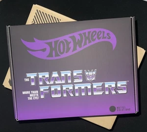Hot Wheels Collectors Hot Wheels Transformers Nemesis Prime JCP67 SHIPS NOW! - Picture 1 of 2