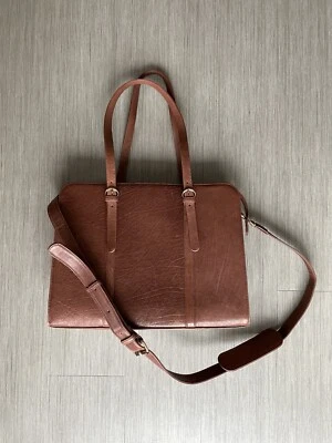 Maletín de cuero profesional para mujer bolso de oficina elegante café con herrajes dorados Foto 1 de 4