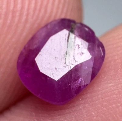0.90 Carat Top Quality Cut Ruby Gem From Jegdalek Afghanistan - Image 1 of 4