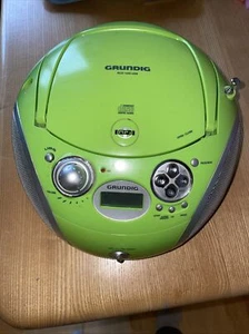 Grundig CD-Spieler RCD 1440 USB in Grün - Bild 1 von 2