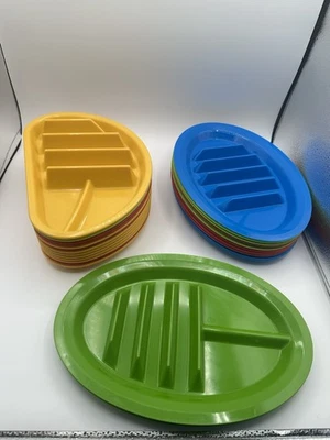 Juego de 25 Platos de Taco Colores Fiesta Rojo Azul Amarillo Verde 3 y 4 Ranuras de Soporte Foto 1 de 4
